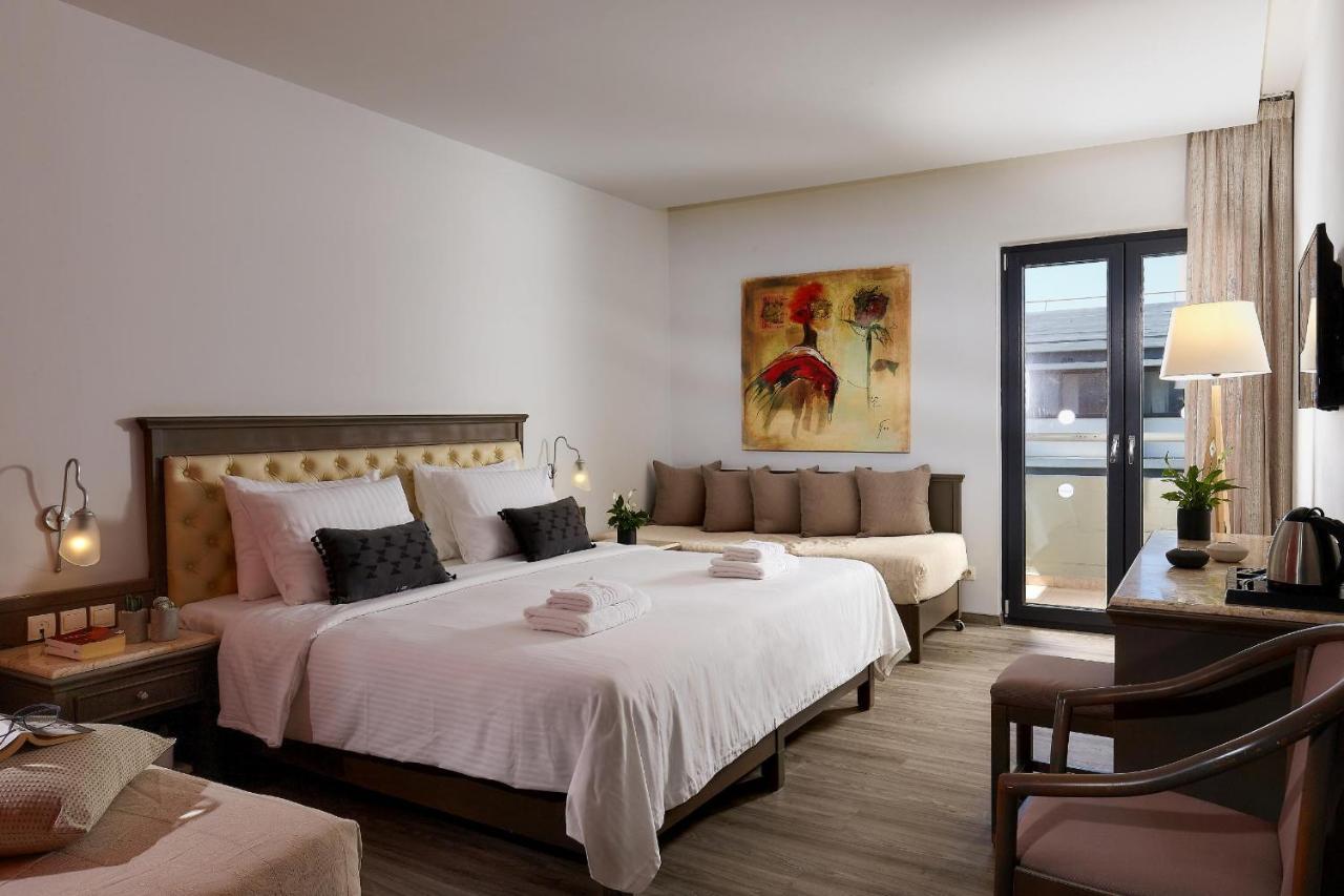 Castello City Hotel Heraklion  Bagian luar foto