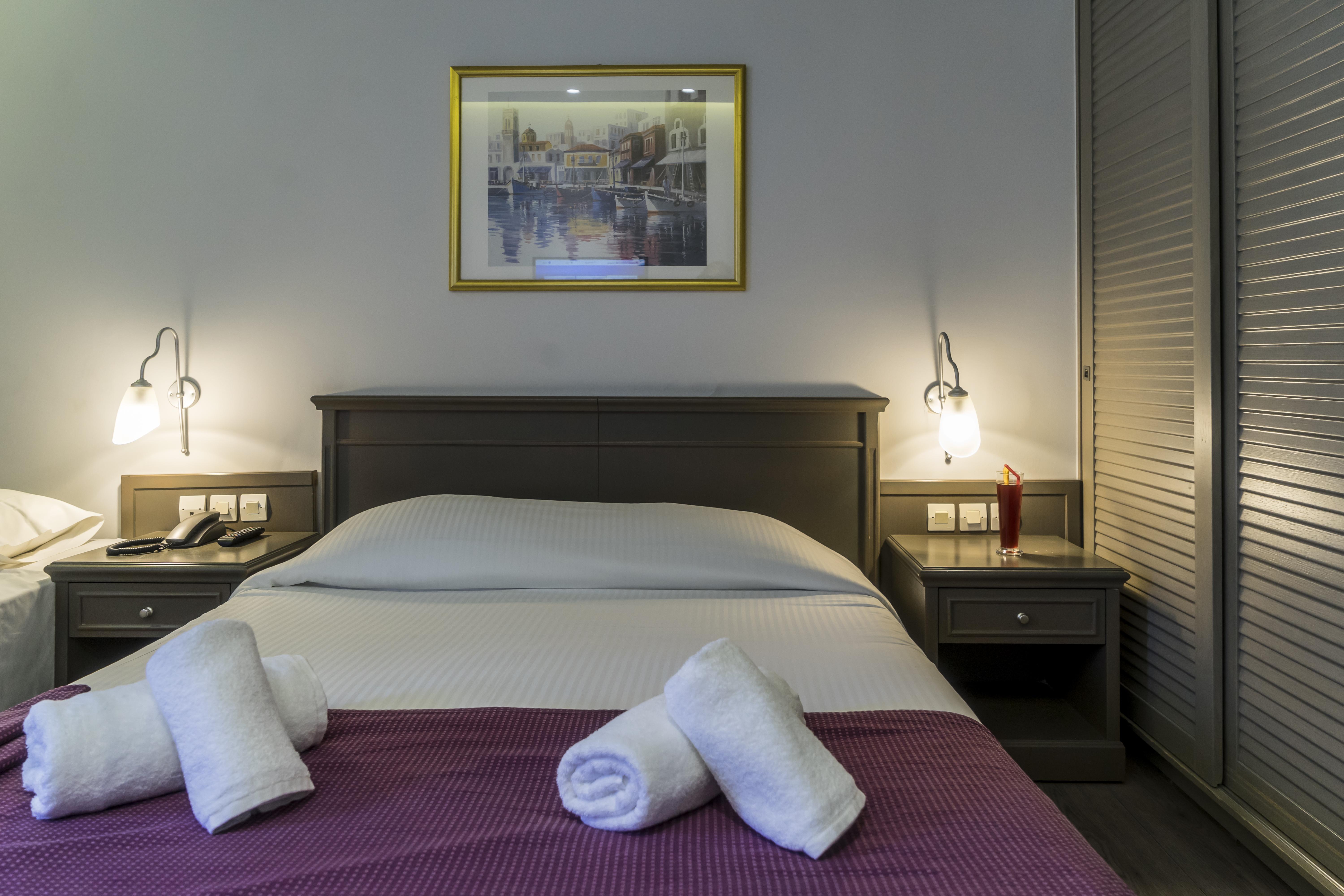 Castello City Hotel Heraklion  Bagian luar foto