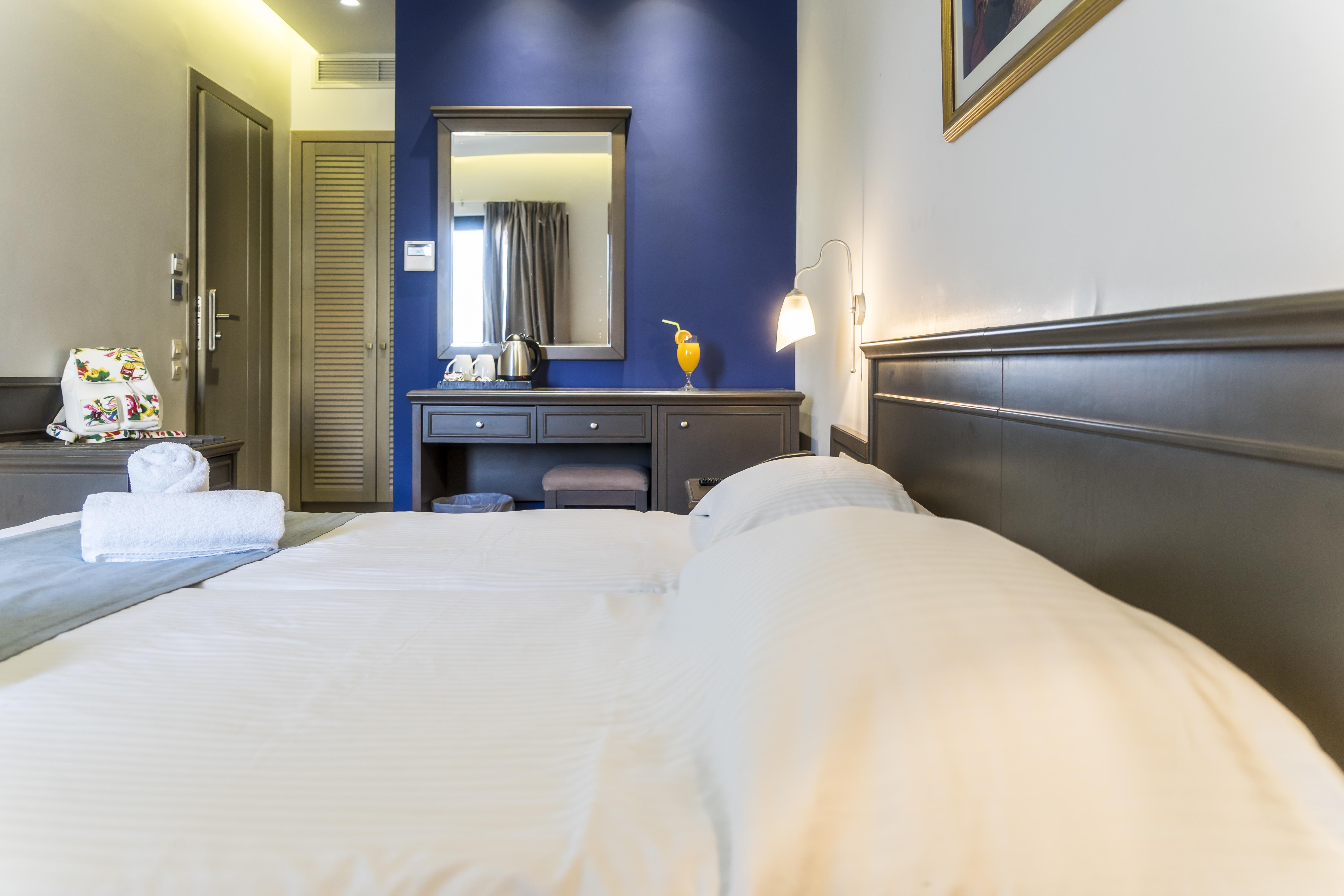 Castello City Hotel Heraklion  Bagian luar foto