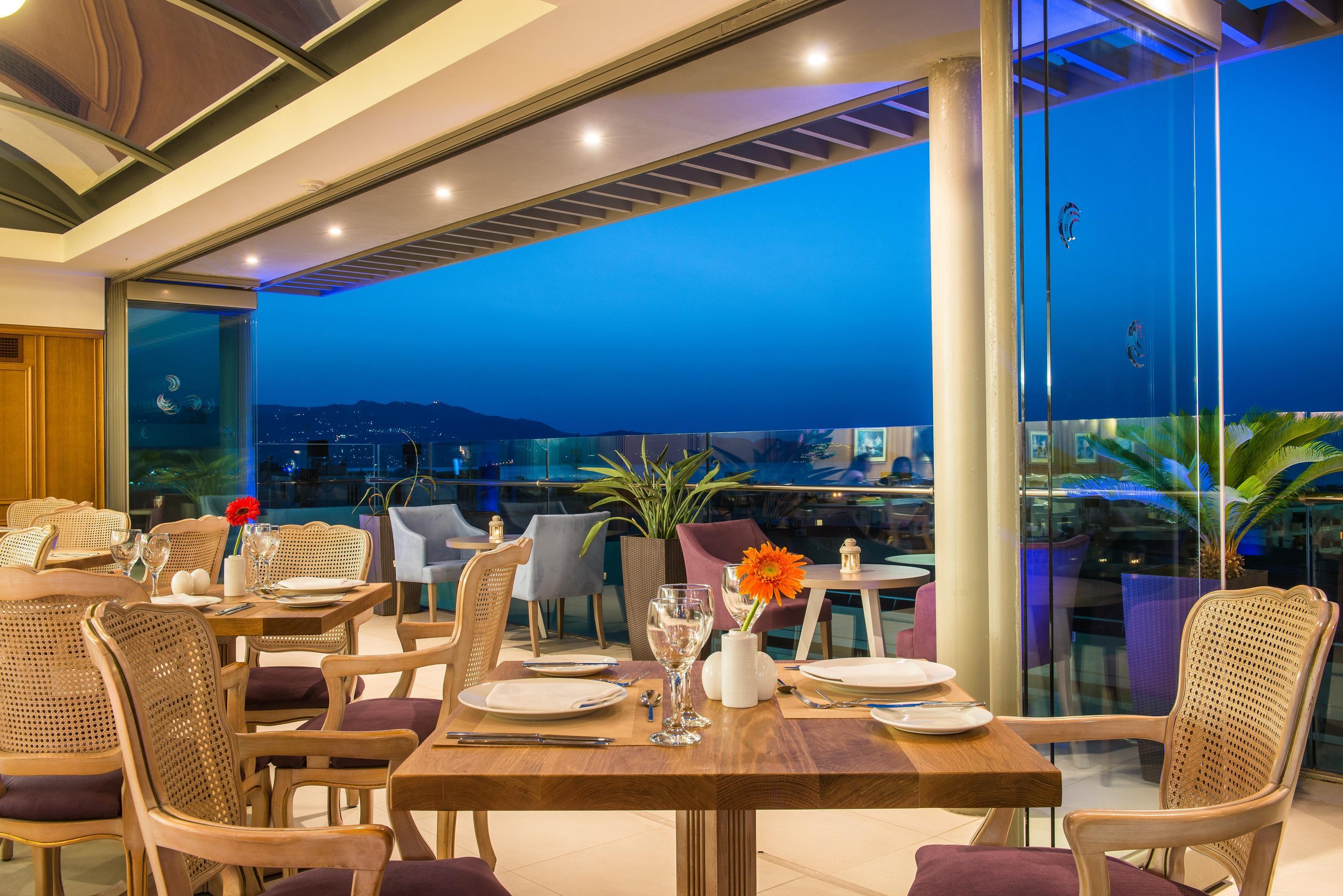 Castello City Hotel Heraklion  Bagian luar foto